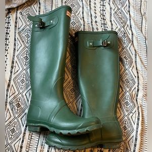 Hunter rain boots